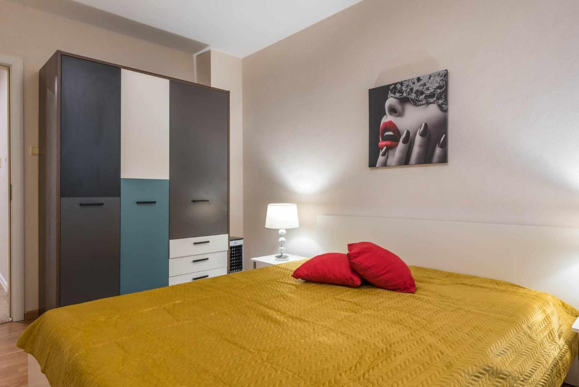 Red Velvet Apartment Warna Zewnętrze zdjęcie